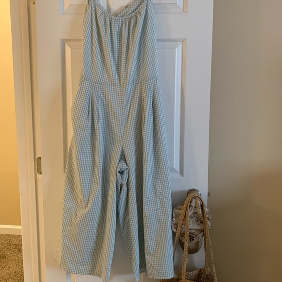 **sold** NWT Gal Meets Glam Tate - Picture 2 of 2